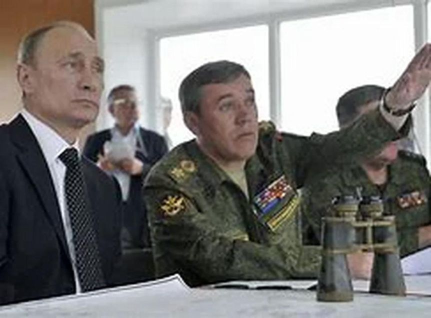 GENERÁL GERASIMOV A RUϟϟKÁ 3.SVĚTOVÁ VÁLKA: 1.VÁLKA BUDE TRVAT DESÍTKY LET. 2.NIKDY NEBUDE MOŽNÉ URČIT HRANICI MEZI MÍREM A VÁLKOU. 3.ZÁPAD BUDE ZNIČEN NEVOJENSKÝMI PROSTŘEDKY=RUKAMA BRUSELU A NATO!!!